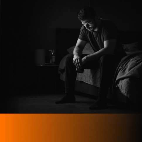 MenTools blog feature image for Best Apps to Quit Porn in 2026 — black and white photograph with orange MenTools overlay